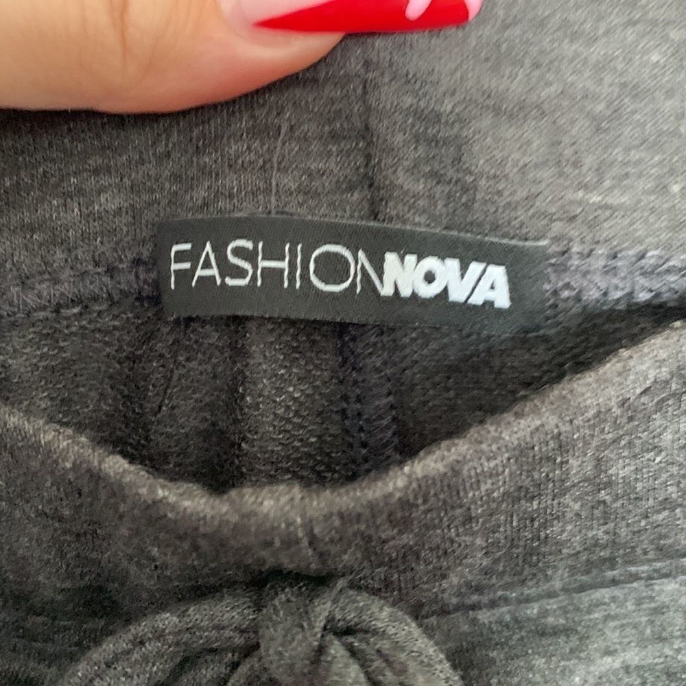 Fashion Nova Gray Yoga Pants - Picture 4 of 5